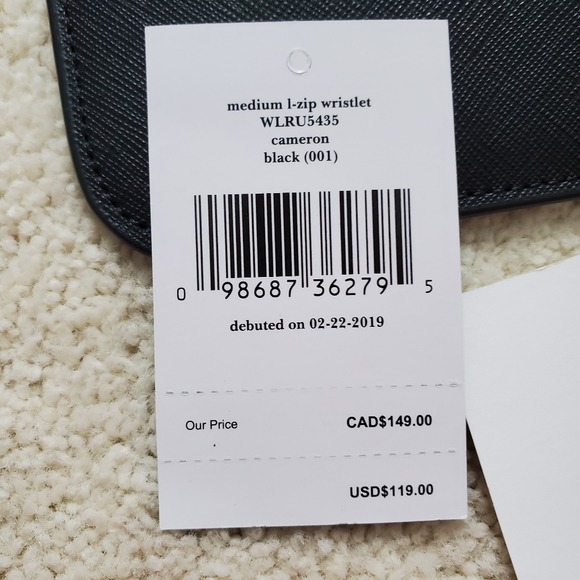 NWT Kate Spade Black Medium L-Zip Cameron Wristlet